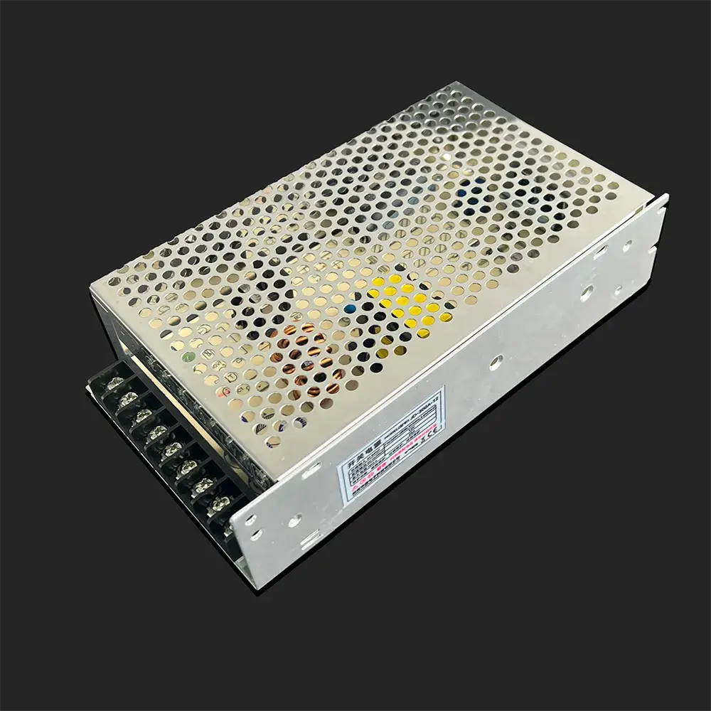 led zolaq işıqlarını düzgün enerji təchizatı ilə bağlamaq üçün praktik bir bələdçi
