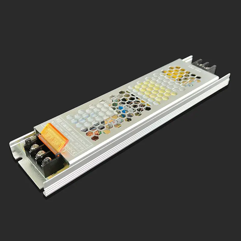 DC 12V 12.5A İşıq qutusu Enerji təchizatı 12Vdc 150 vatt, Qara korpus İncə 12V LED İşıqlandırma enerji təchizatı